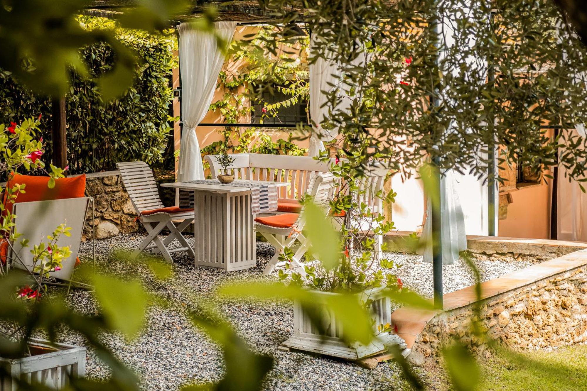 Casenuove Ii Monolocale Con Giardino *